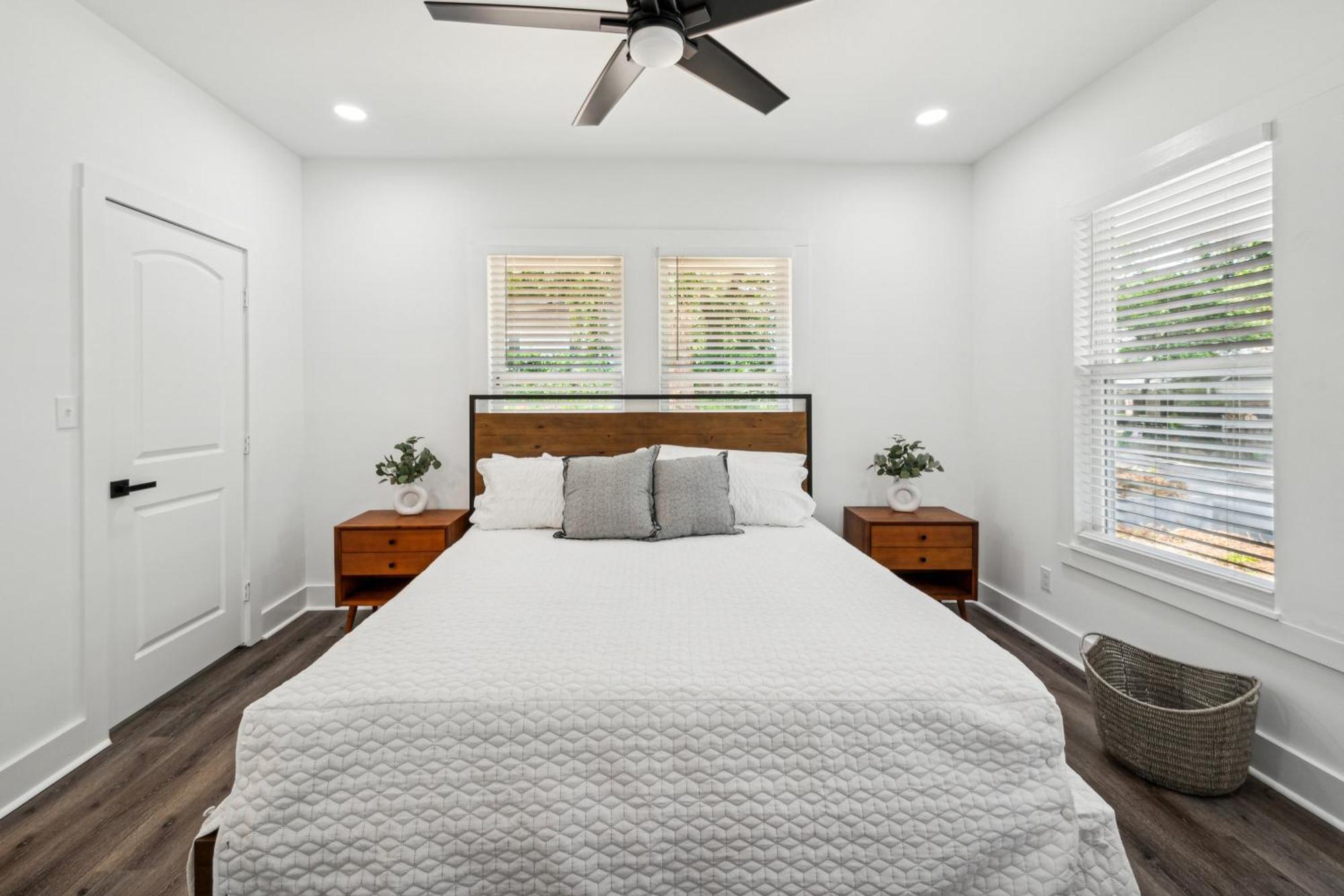 Villa Centrally Located In Atlanta-10 Mins From Ga Aquarium, Mercedes Benz Stadium, & Much